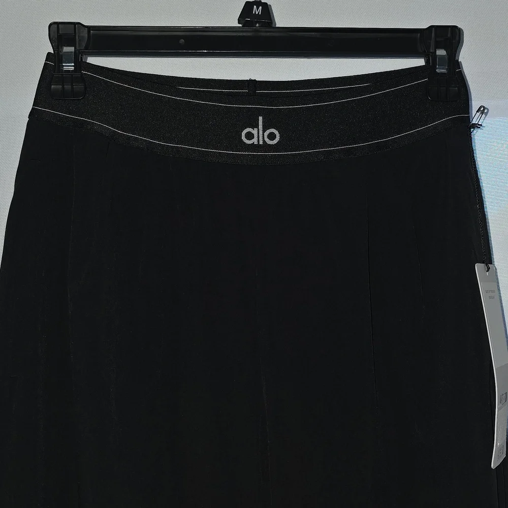 BNWT !!! alo yoga Suit Up Trouser In Black size XS Regular - Picture 9 of 13
